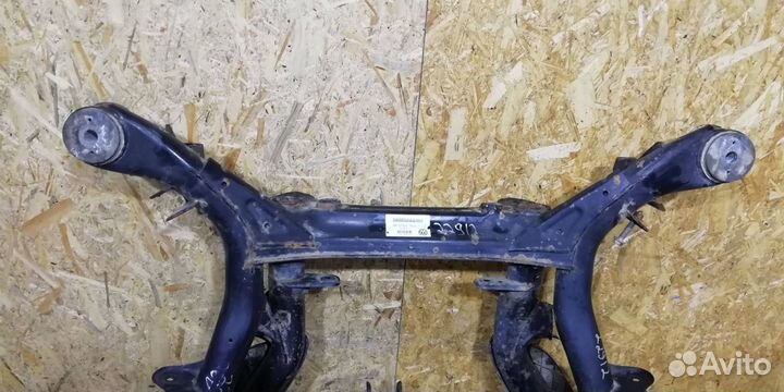 Балка задняя Volkswagen Touareg 2 2013 7PO500041