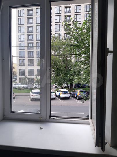 Комната 24,7 м² в 4-к., 2/5 эт.