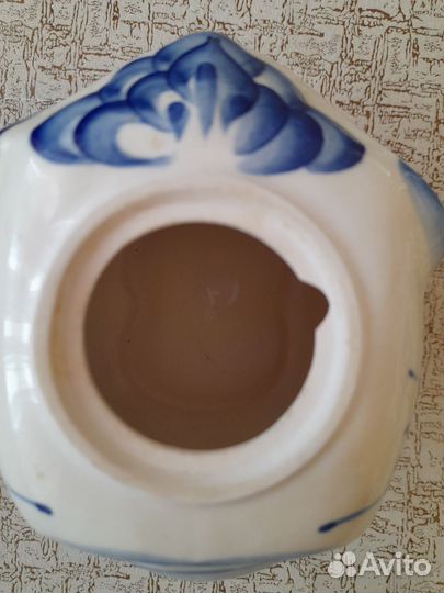 Гжель. Чайница