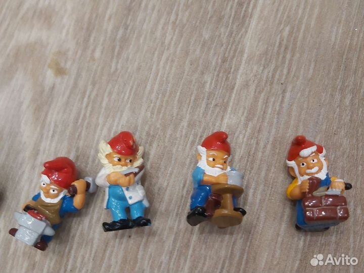 Игрушки из киндера 90е