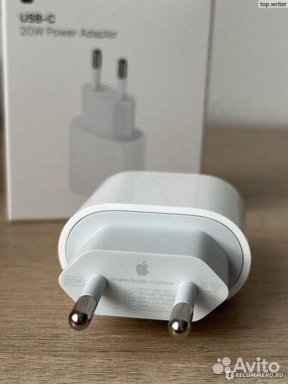 Apple 20W USB-C Power Adapter (mhje3)