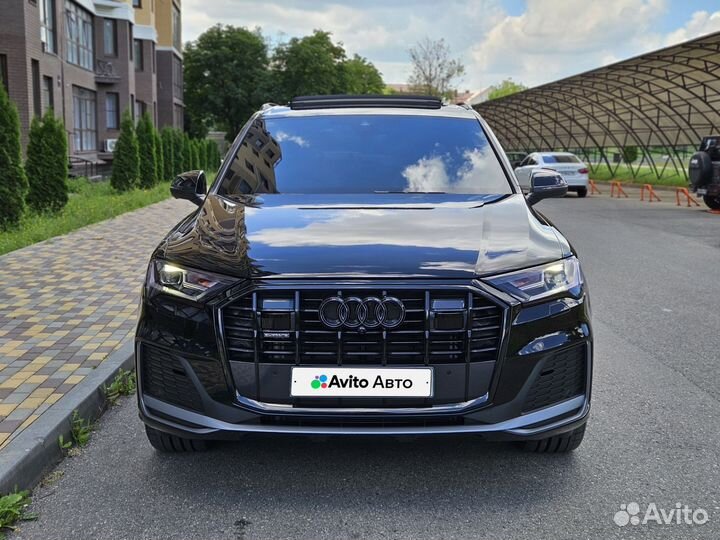Audi Q7 3.0 AT, 2022, 17 000 км