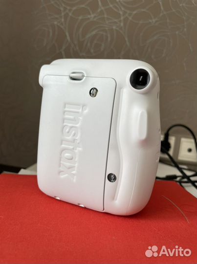 Instax mini 11 в аренду в наличии 4 камеры