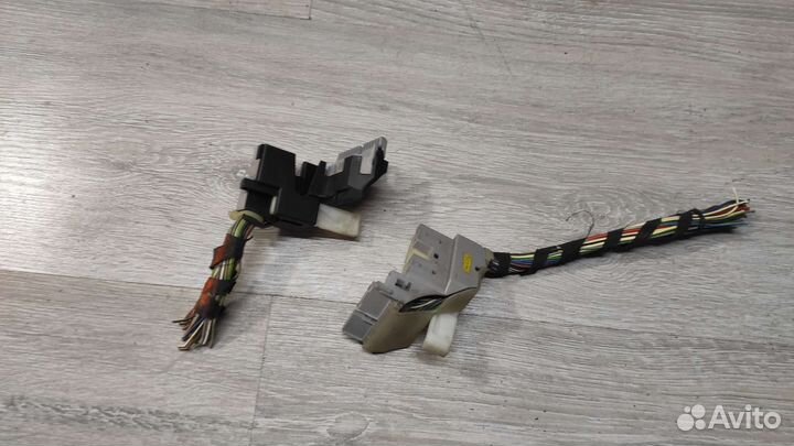 Разъем VAG 6Q0971975a