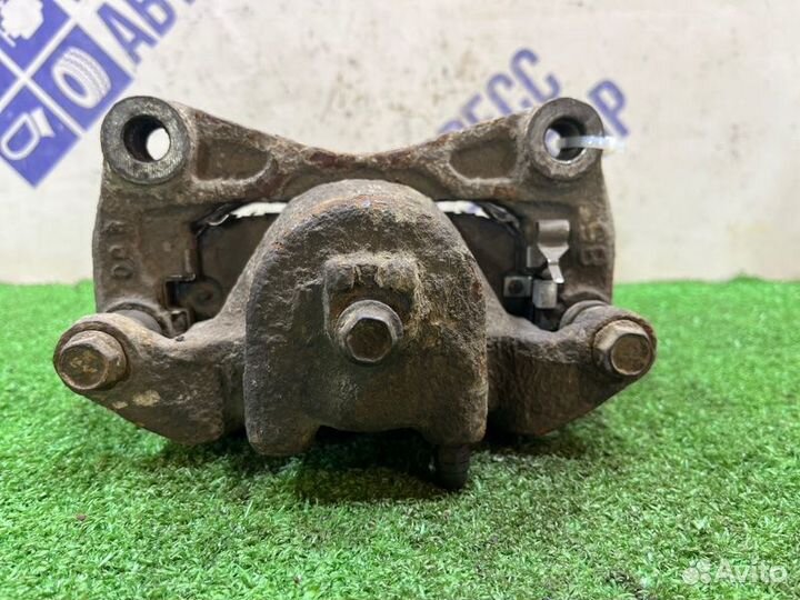 Суппорт передний левый Nissan Teana J32 седан 3.5