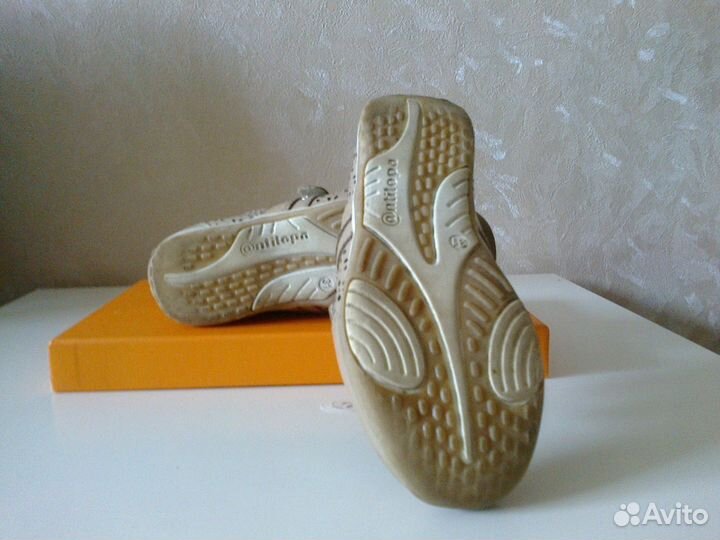 Полуботинки Антилопа