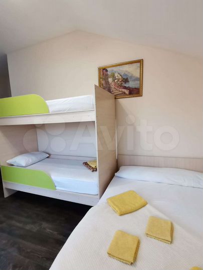 Комната 16 м² в 6-к., 3/3 эт.