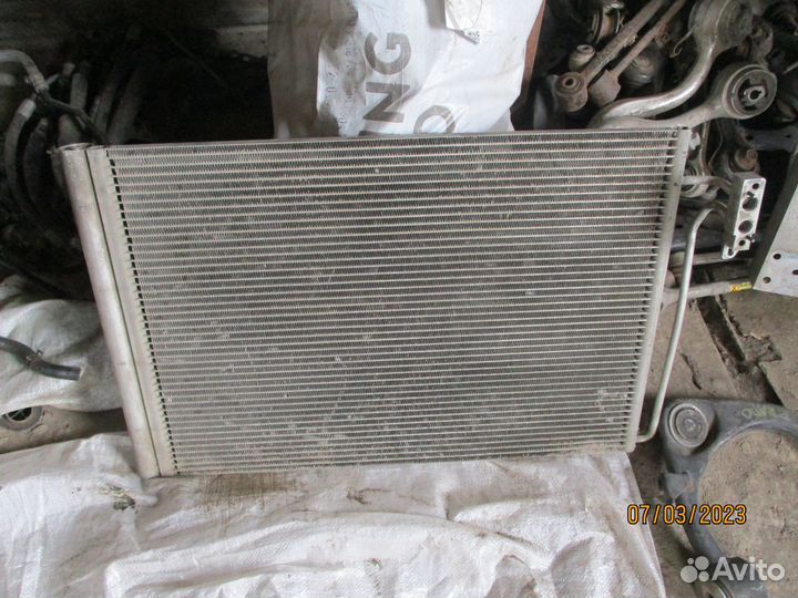 Range Rover Vogue 3 радиатор кондиционера