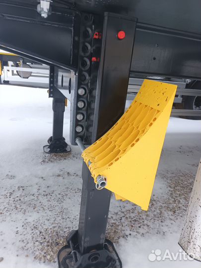 Полуприцеп изотермический Купава 93W000, 2024