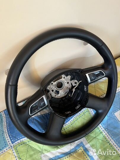 Руль с подушкой Audi A4 B8