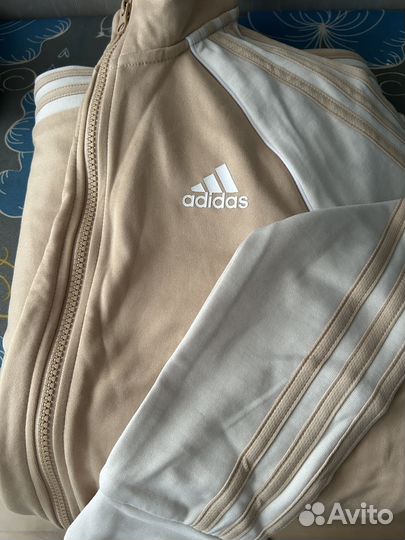 Adidas новый женский костюм