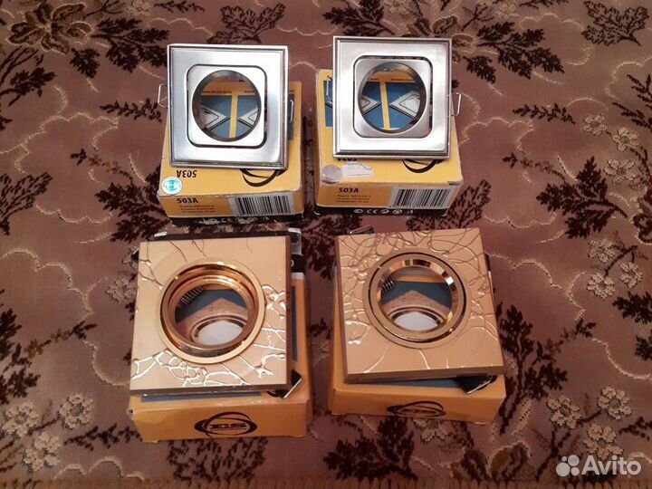 Светильник встраиваемый