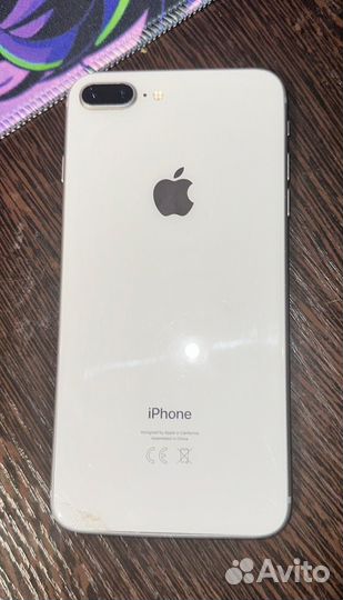 iPhone 8 Plus, 64 ГБ