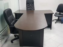 Офисный стол для руководителя
