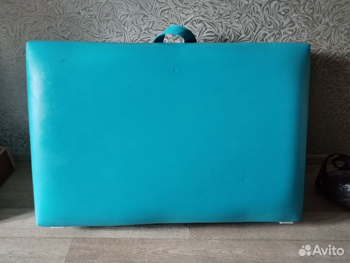 Кушетка для наращивания ресниц