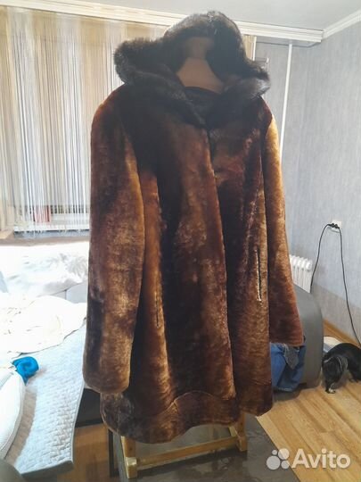 Шуба из на натуральной овчины