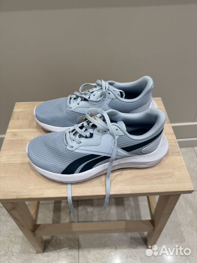 Кроссовки reebok женские 35 новые голубые