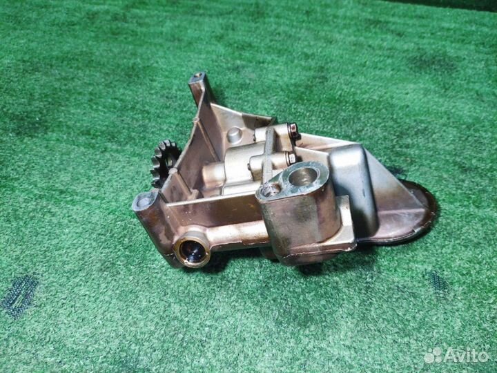 Насос масляный NFU Peugeot 307 1.6л