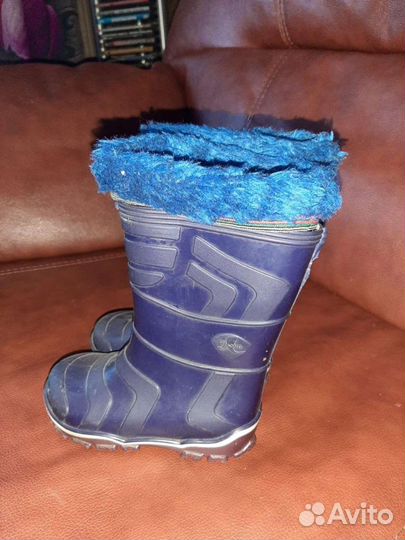 Резиновые сапоги