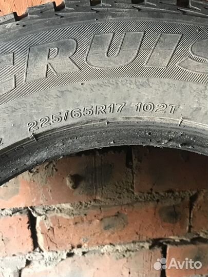 Bridgestone Ice Cruiser 5000 225/65 R17