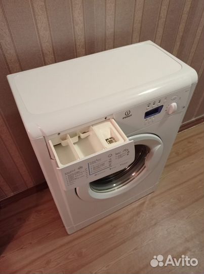 Стиральная машина indesit