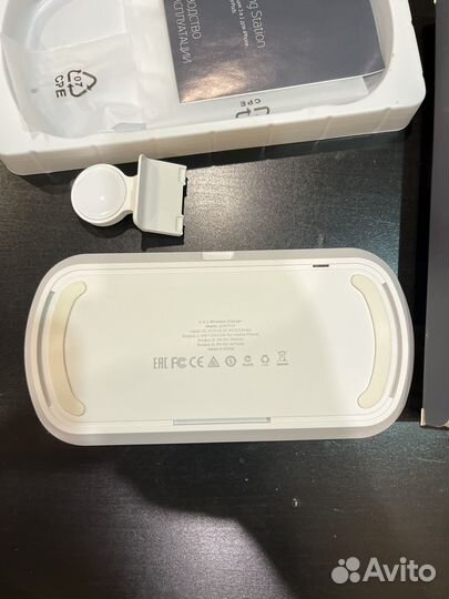 Зарядная станция 3 в 1 Deppa Charging Station