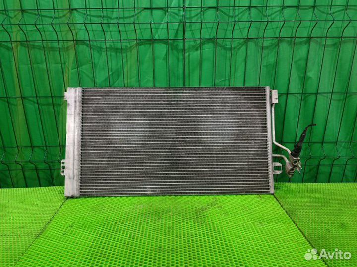 Радиатор кондиционера Mercedes-Benz V W639