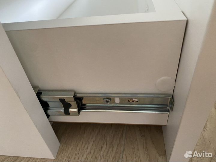 Тумба подвесная новая