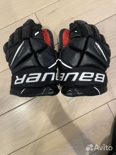 Хоккейные перчатки Bauer Vapor X2.9 от 10-12 лет