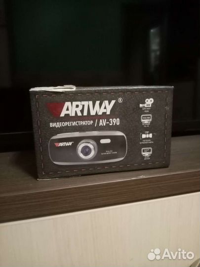 Автомобильный видеорегистратор