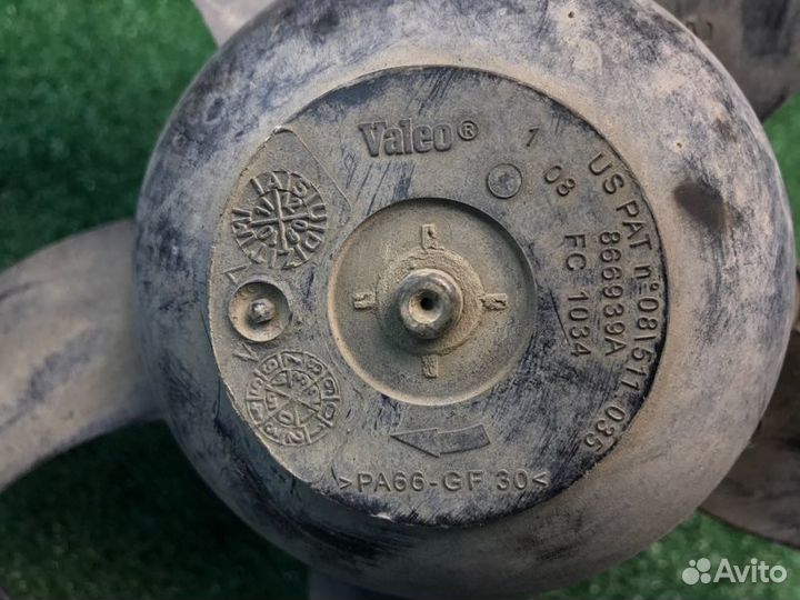 Вентилятор радиатора Volkswagen Polo HB 1.2 2011