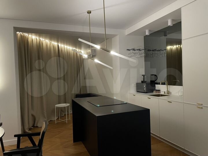 1-к. квартира, 53 м², 18/25 эт.