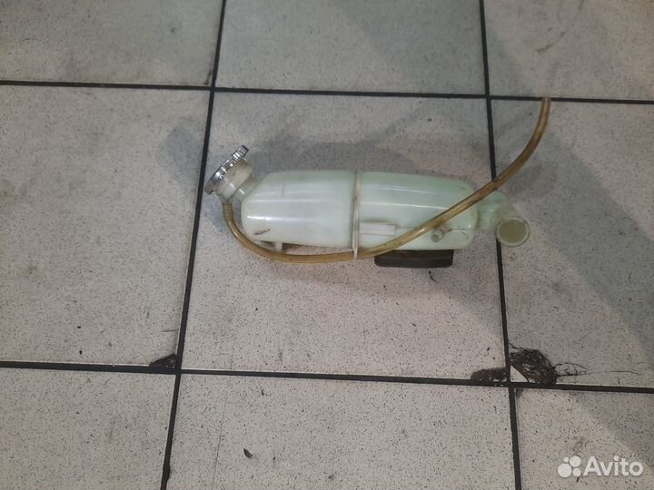 Расширительный бачок BRP MXZ Renegade 1000