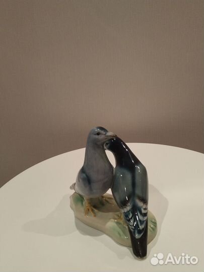 Фарфоровые статуэтки