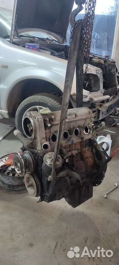 Двигатель по запчастям м40 1.6