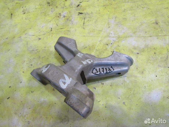 Кронштейн рулевой рейки Honda CR-V 07-12г 31723