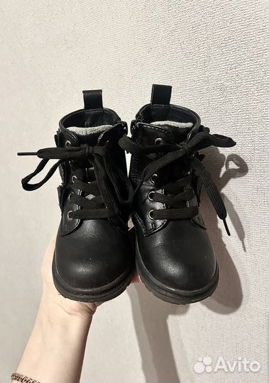 Ботинки демисезонные для девочки 23 размер