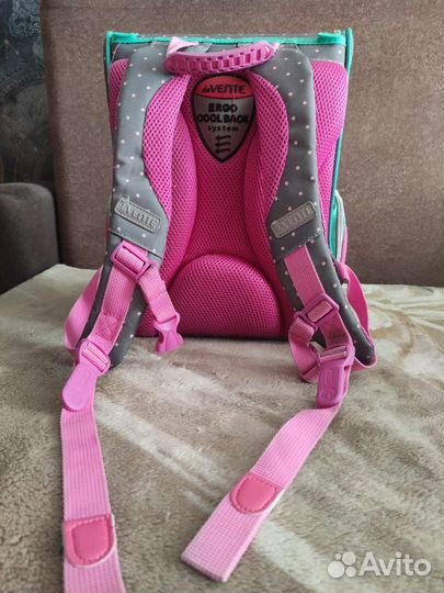 Школьный рюкзак