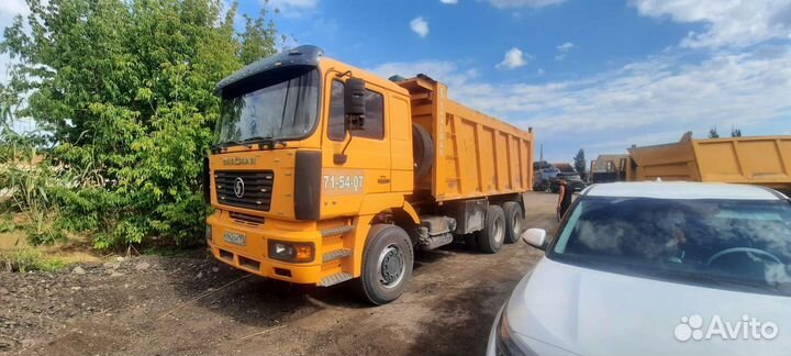 Shacman (Shaanxi) SX3255DR384, 2011