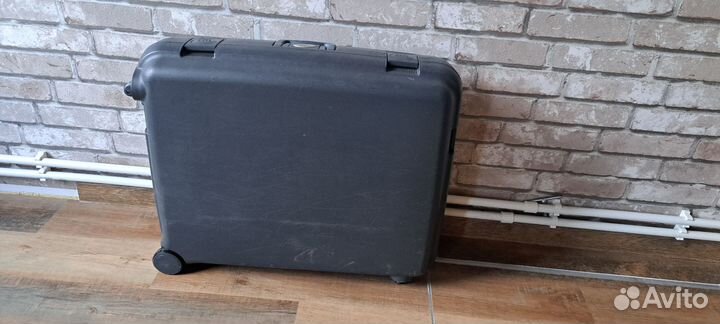 Чемодан большой бу