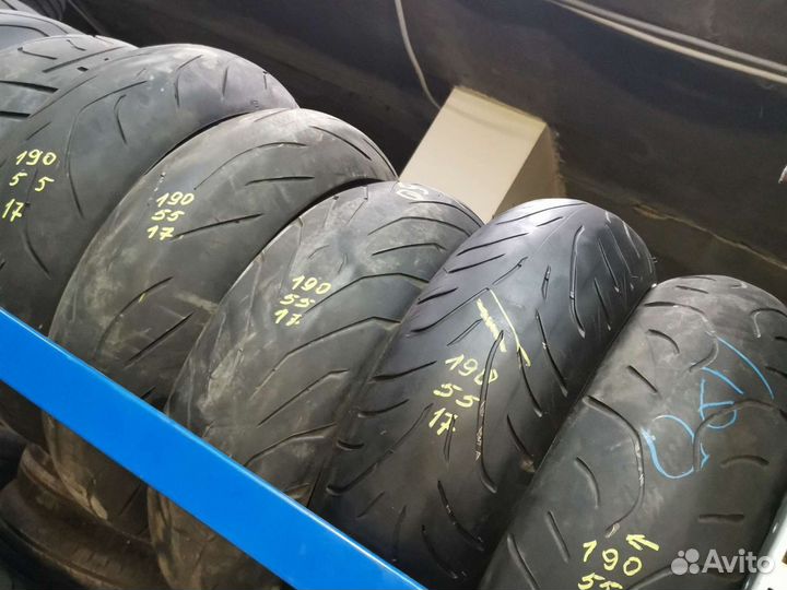 190 55 17 m/c(75w) Bridgestone Battlax
