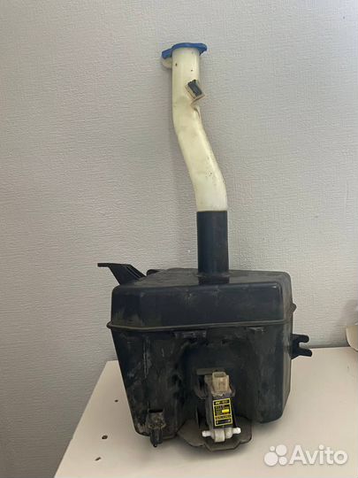 Бачок стеклоомывателя Kia Sportage 2