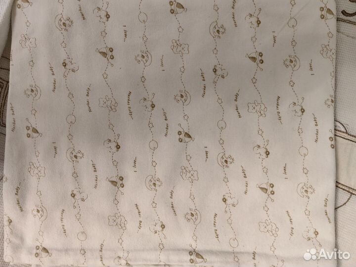 2 детские пеленки и полотенце для рук