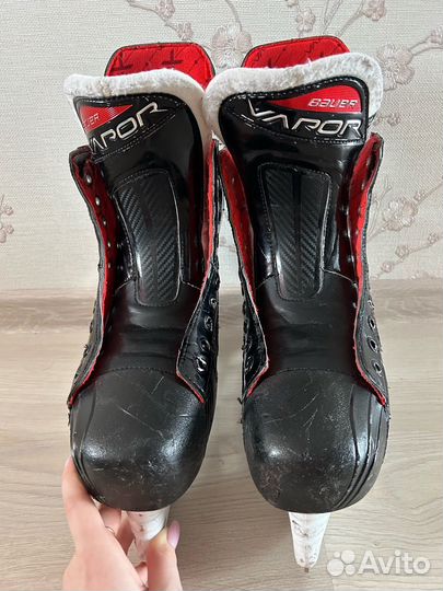 Коньки хоккейные 44 размер бауер