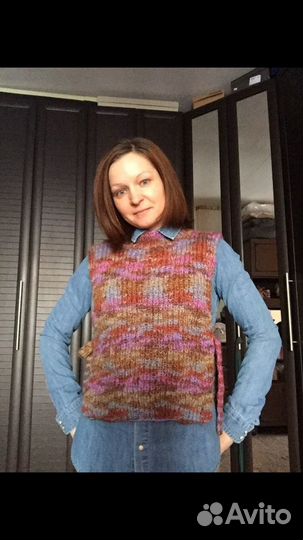 Жилет вязаный женский
