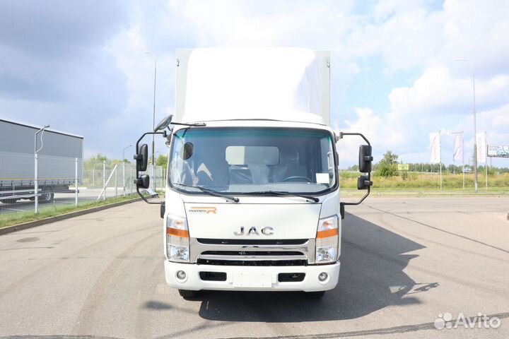 Тентованный грузовик JAC N90, 2024