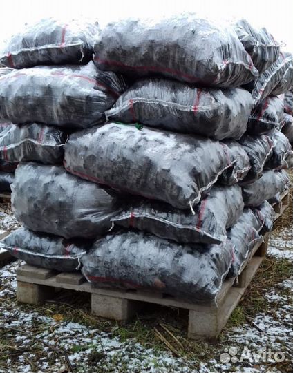 Уголь в мешках и россыпью