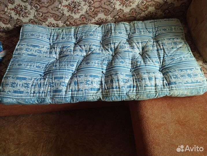 Матрас в детскую кроватку бу