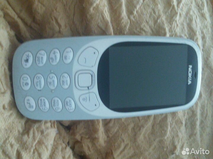 Телефон Nokia с Google и Яндексом