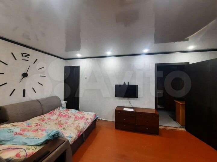 2-к. квартира, 43 м², 3/5 эт.